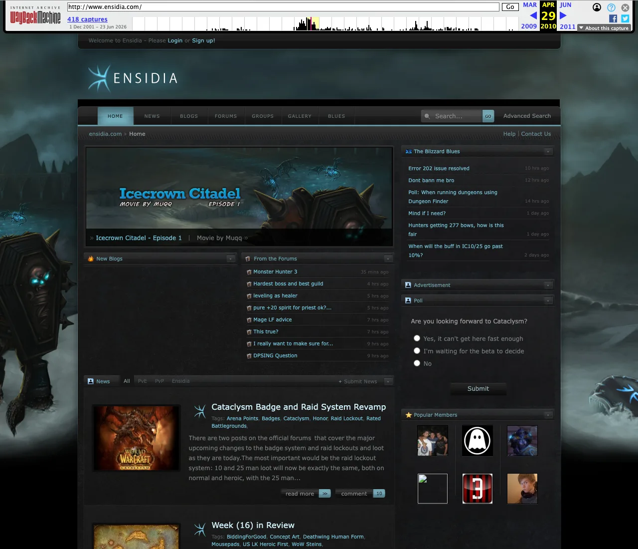 The second ensidia.com in April 2010: a featured video banner, new blogs, forum threads, news, and a sidebar with Blizzard forum posts and a poll